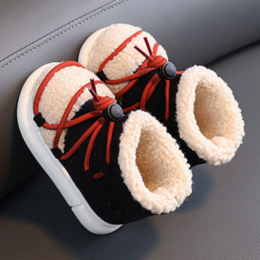

features upper material 95 tpr 5 nylon sole material 95