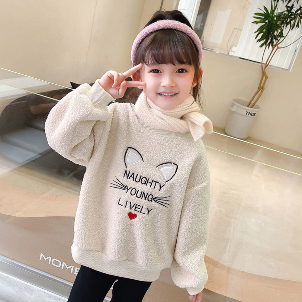 

features material 100 polyester fit type regular the actual product