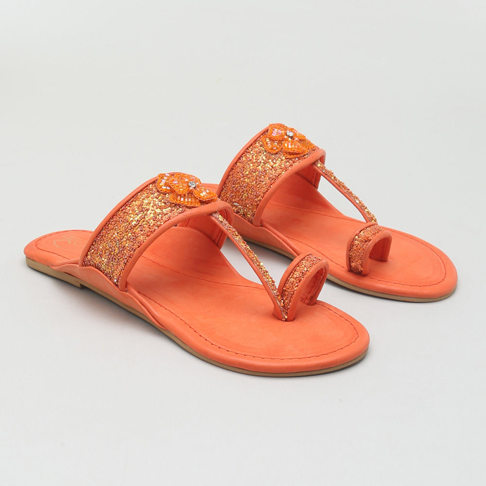 

features upper material 100 leather sole material 100 leather the