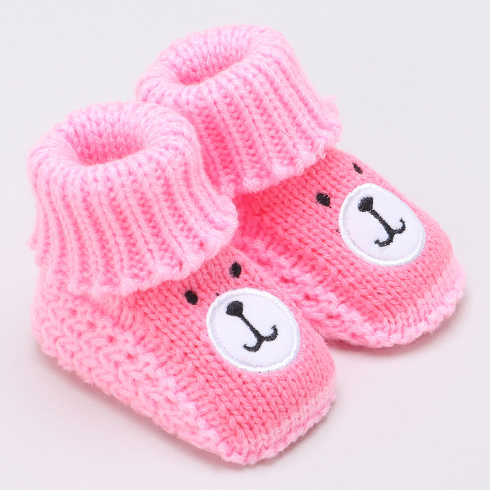 

features upper material 100 fabric sole material 100 fabric the