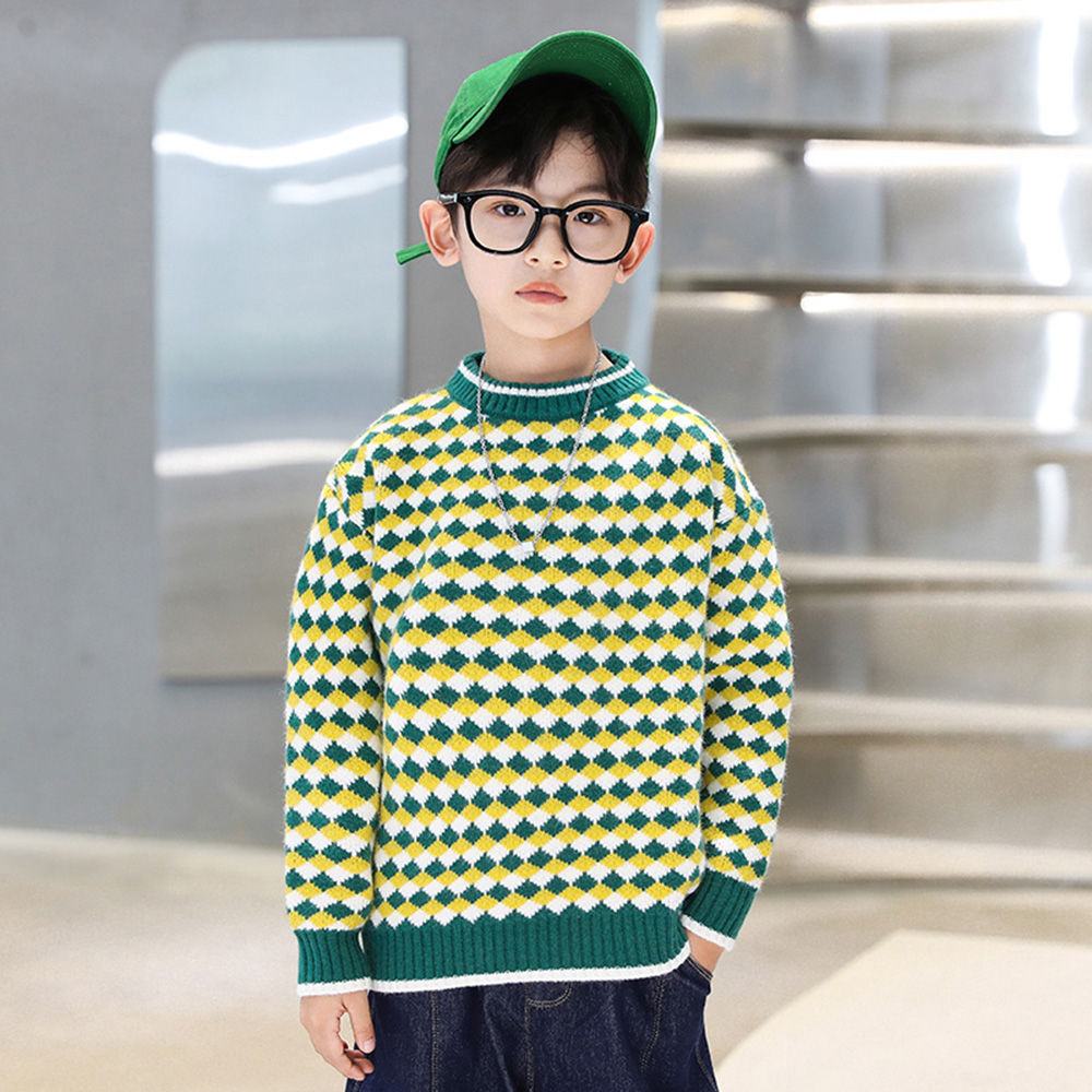 

features material 100 polyester fit type regular the actual product