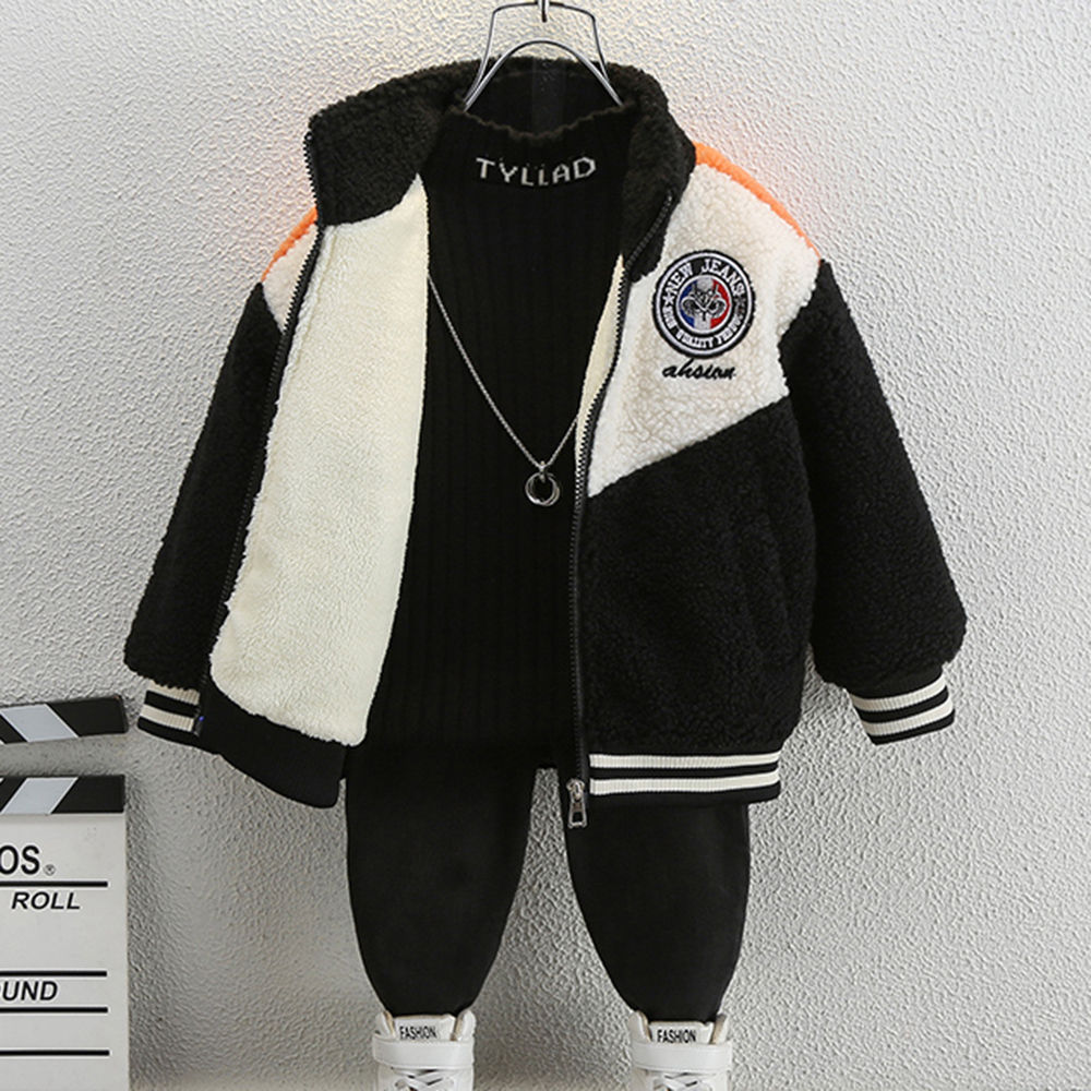 

features material 100 polyester fit type regular the actual product