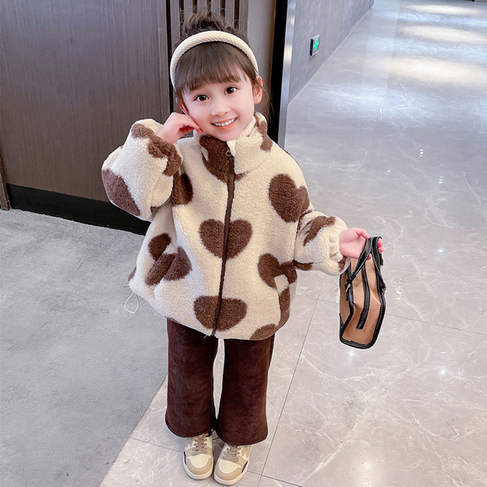 

features material 100 polyester fit type regular the actual product