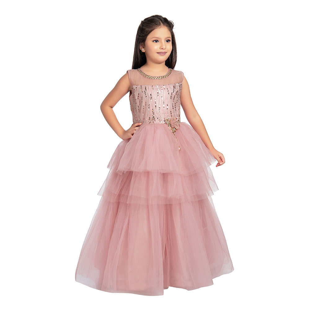 

features material 100 net fit type slim the actual product