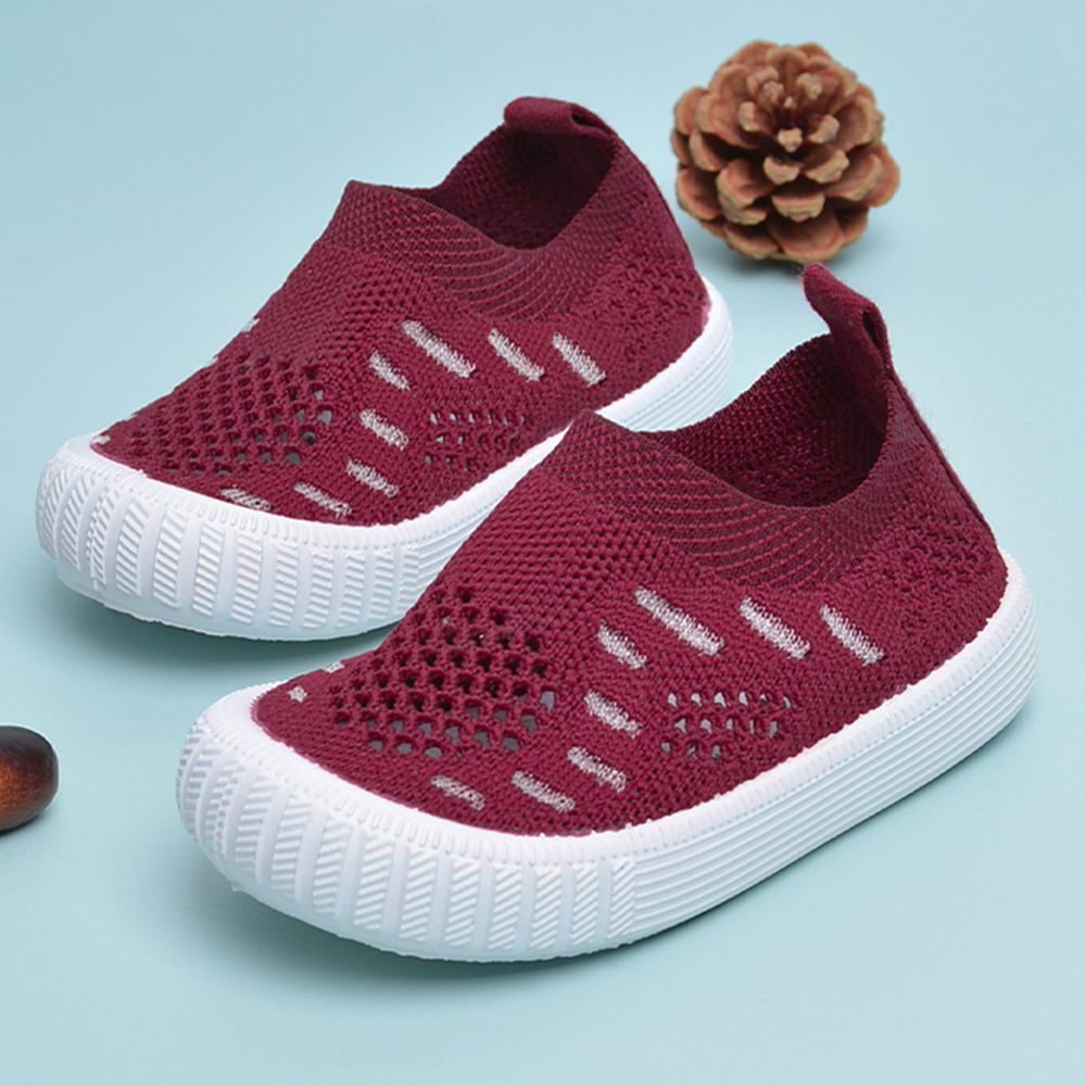 

features upper material 100 flyknit sole material 100 pvc the