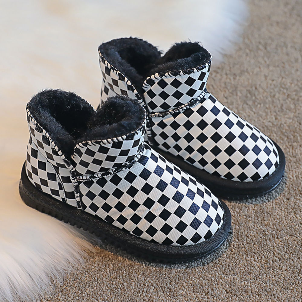 

features upper material 100 pu sole material 100 rubber the