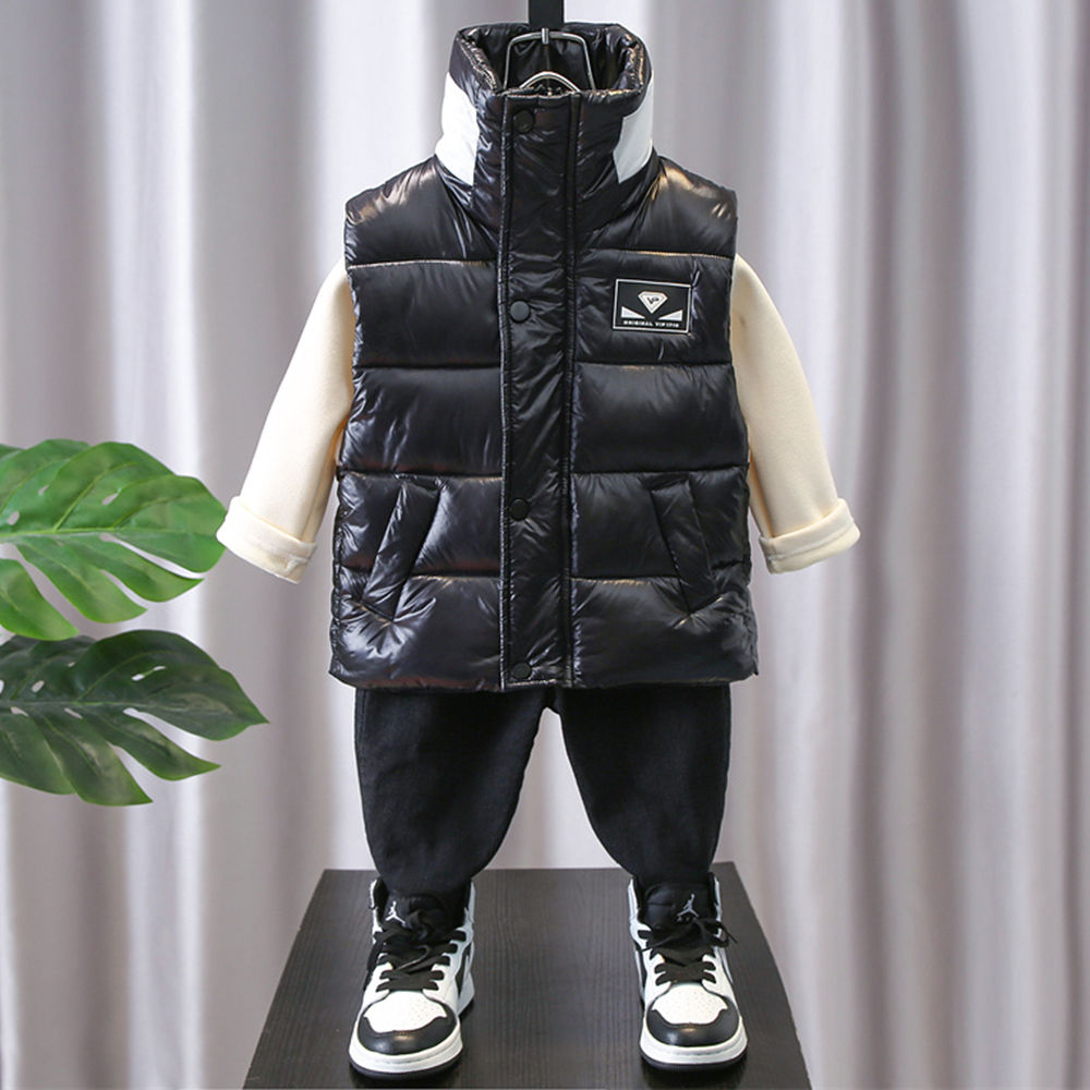 

features material 100 polyester fit type regular the actual product