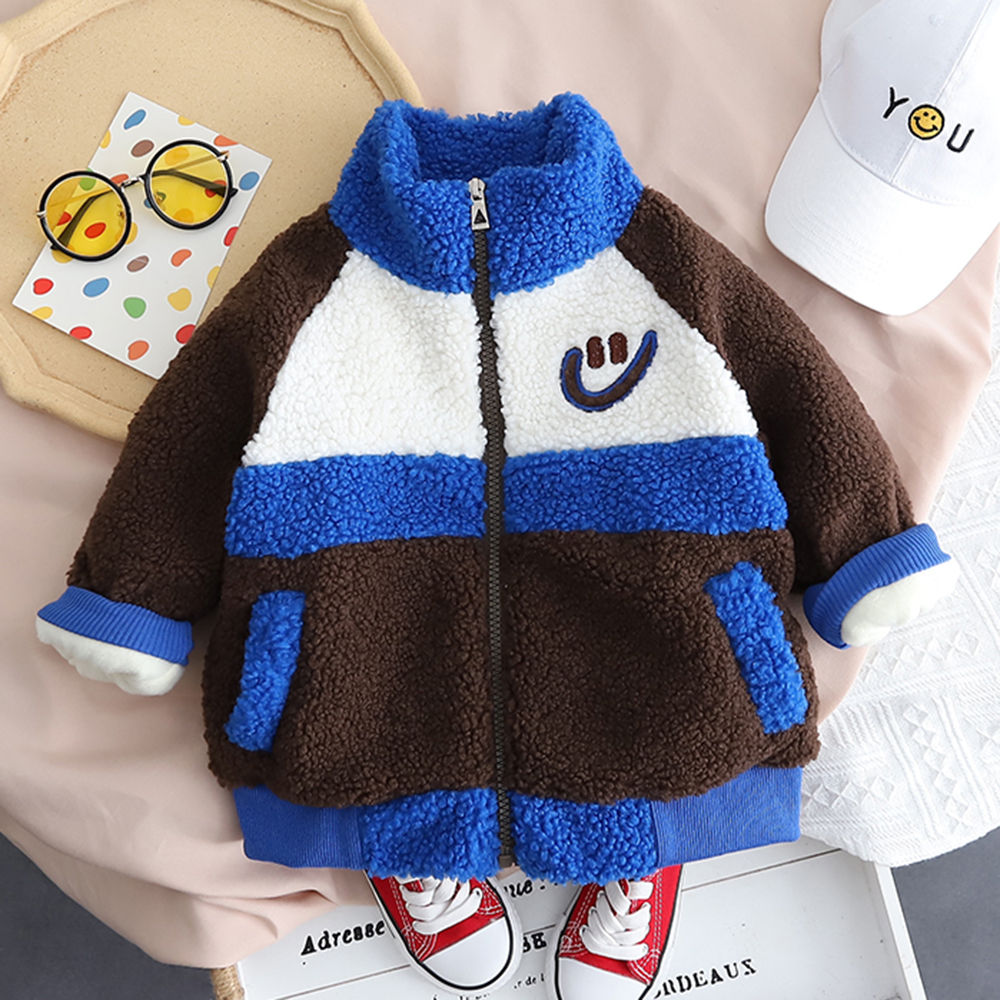 

features material 100 polyester fit type regular the actual product