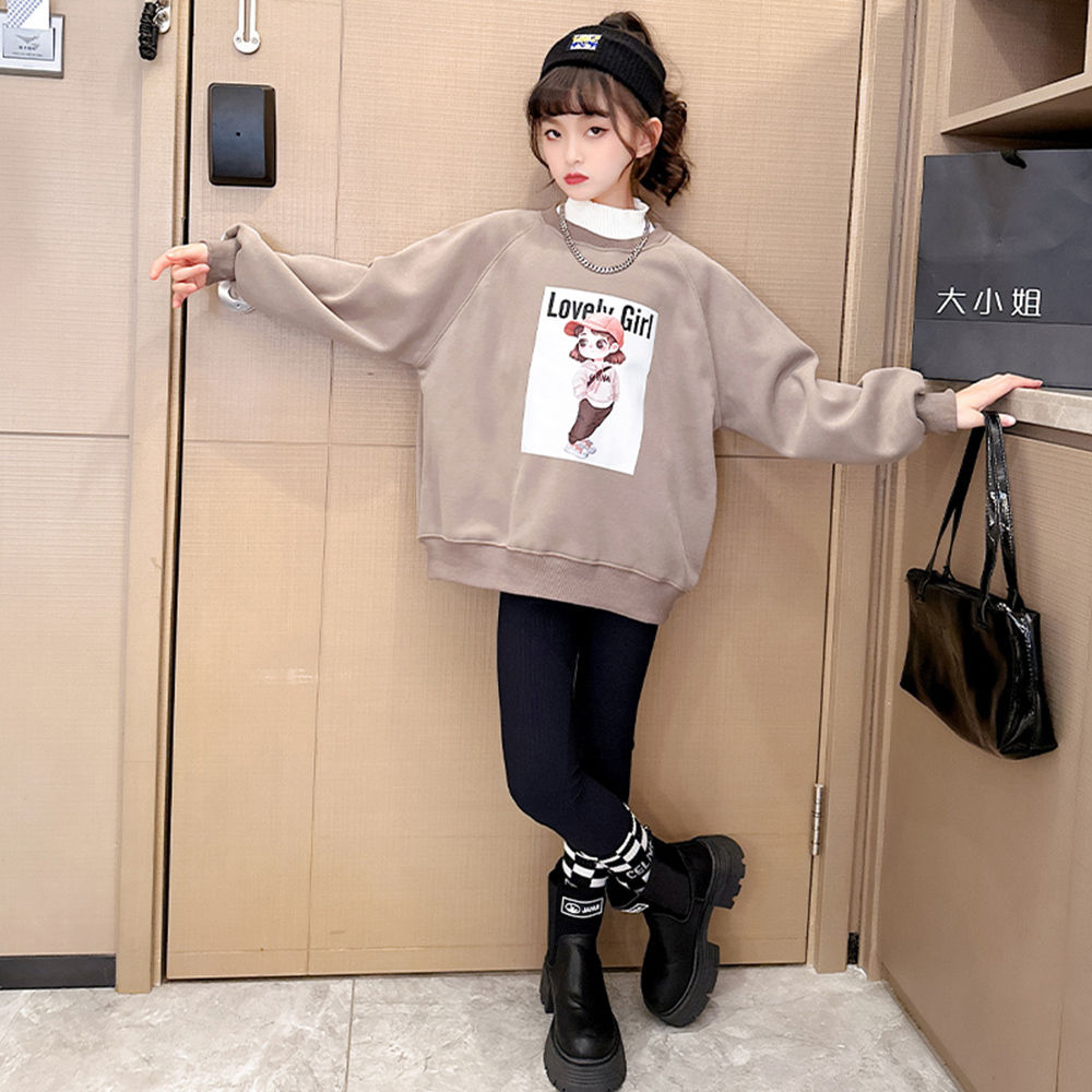 

features material 100 polyester fit type regular the actual product