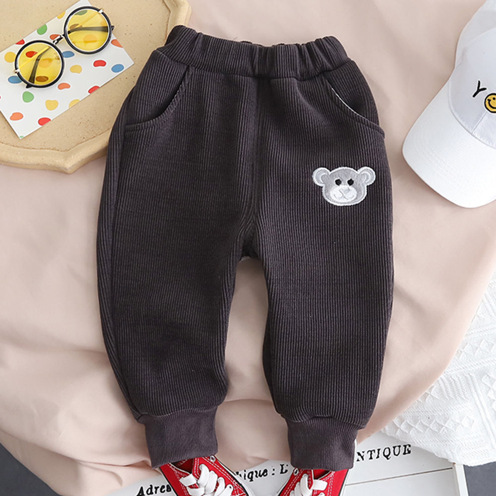 

features material 100 polyester fit type regular the actual product