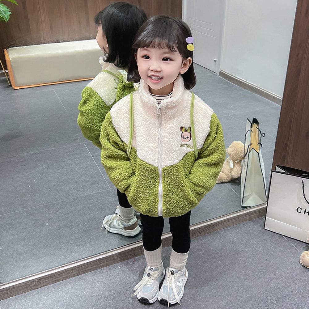 

features material 100 polyester fit type regular the actual product