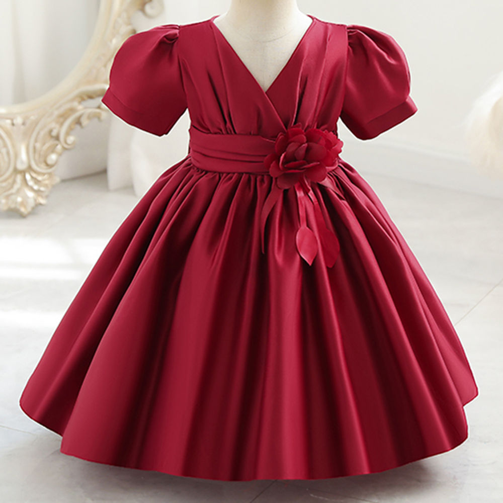 

features material 65 polyester 35 viscose fit type regular the