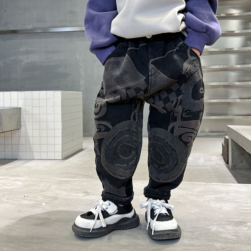 

features material 100 polyester fit type regular the actual product