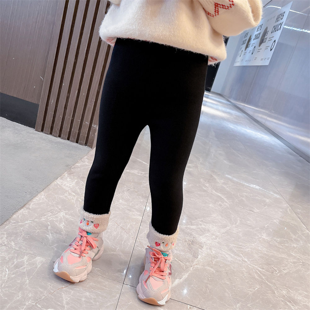 

features material 100 polyester fit type regular the actual product