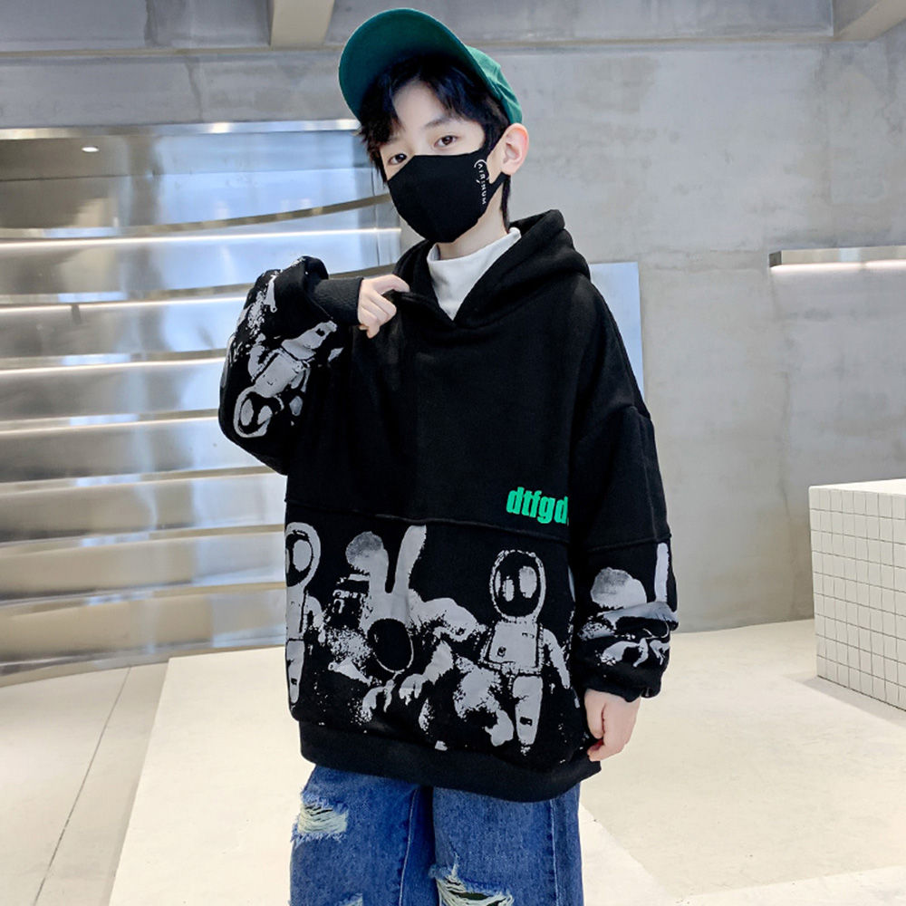

features material 100 polyester fit type regular the actual product