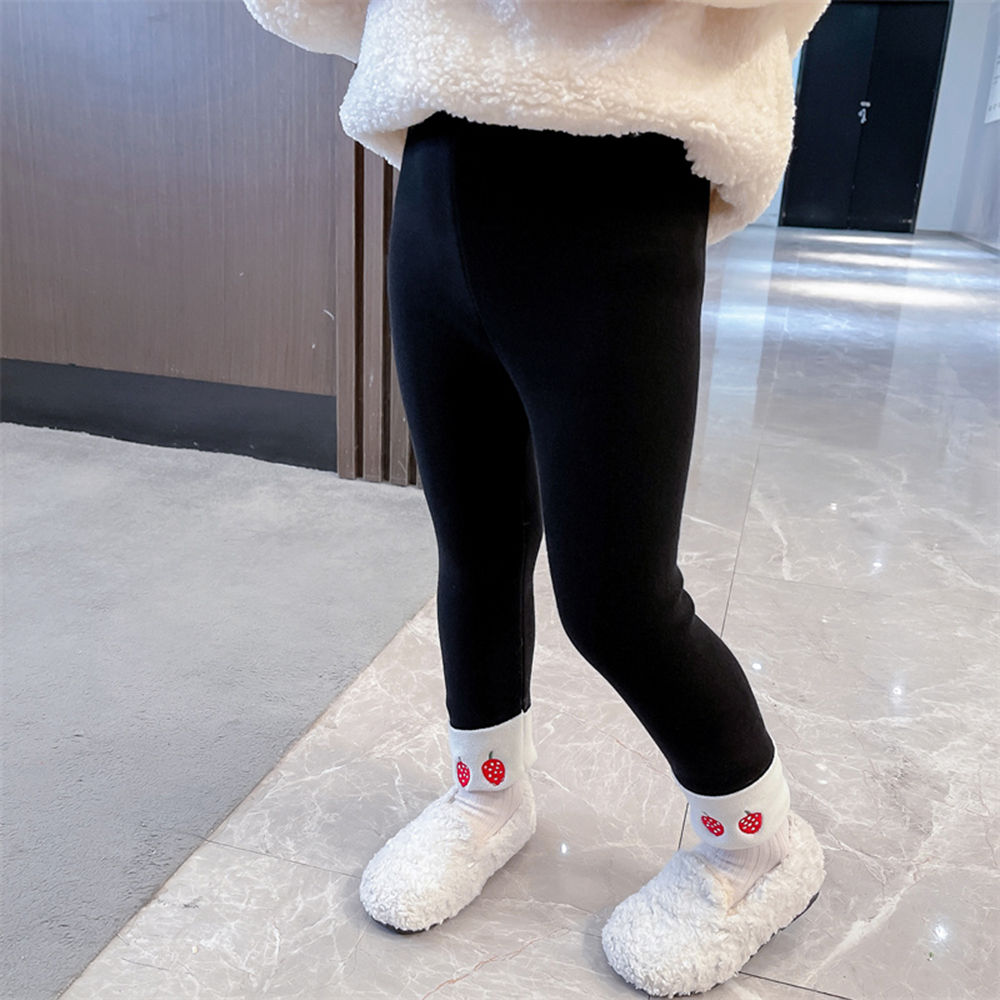 

features material 100 polyester fit type regular the actual product