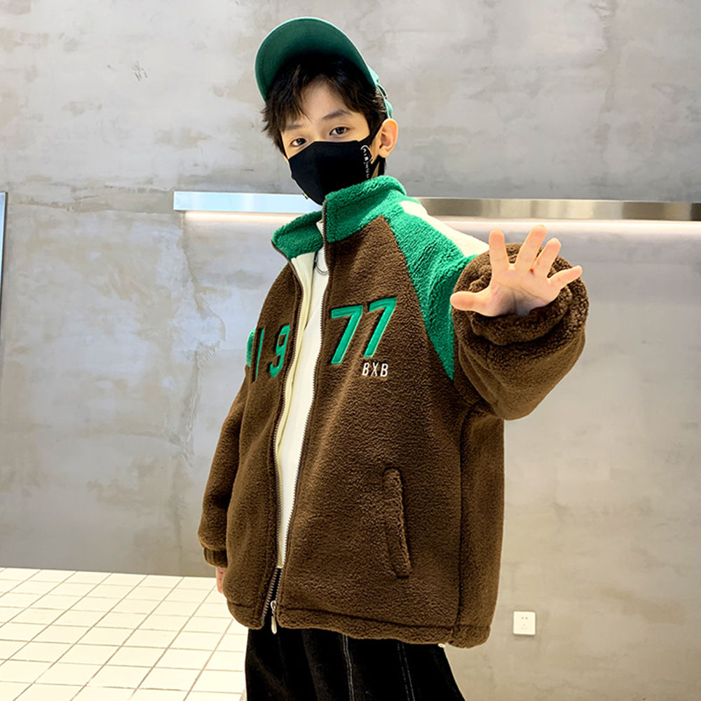 

features material 100 polyester fit type regular the actual product