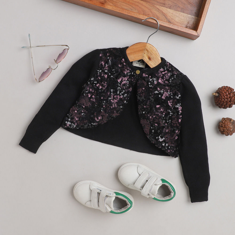 

features material 80 acrylic 20 wool fit type oversize the