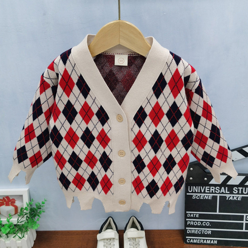 

features material 100 polyester fit type regular the actual product