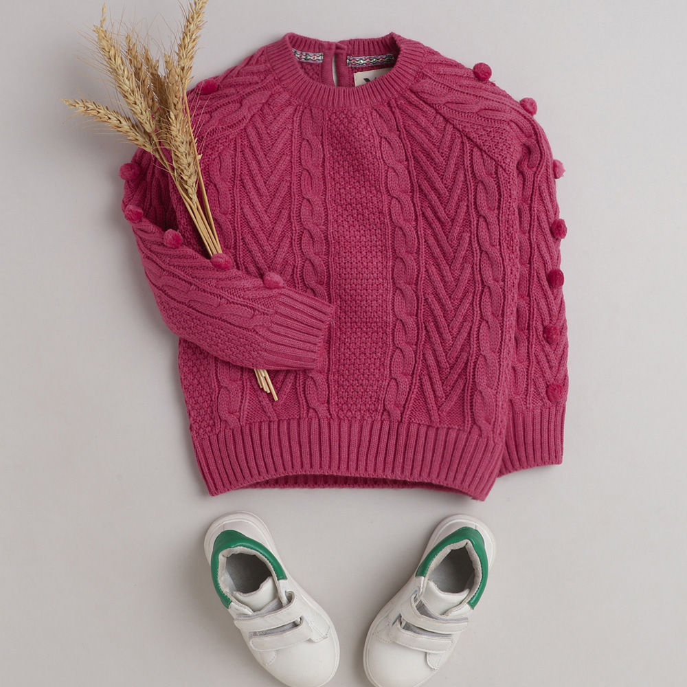 

features material 80 acrylic 20 wool fit type oversize the