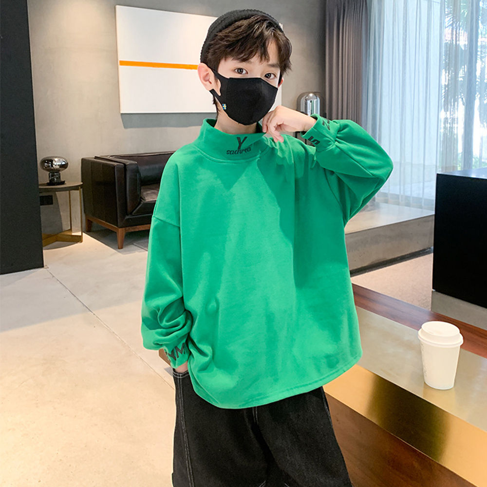 

features material 100 polyester fit type regular the actual product