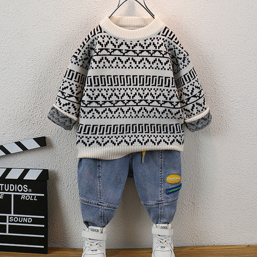

features material 100 polyester fit type regular the actual product