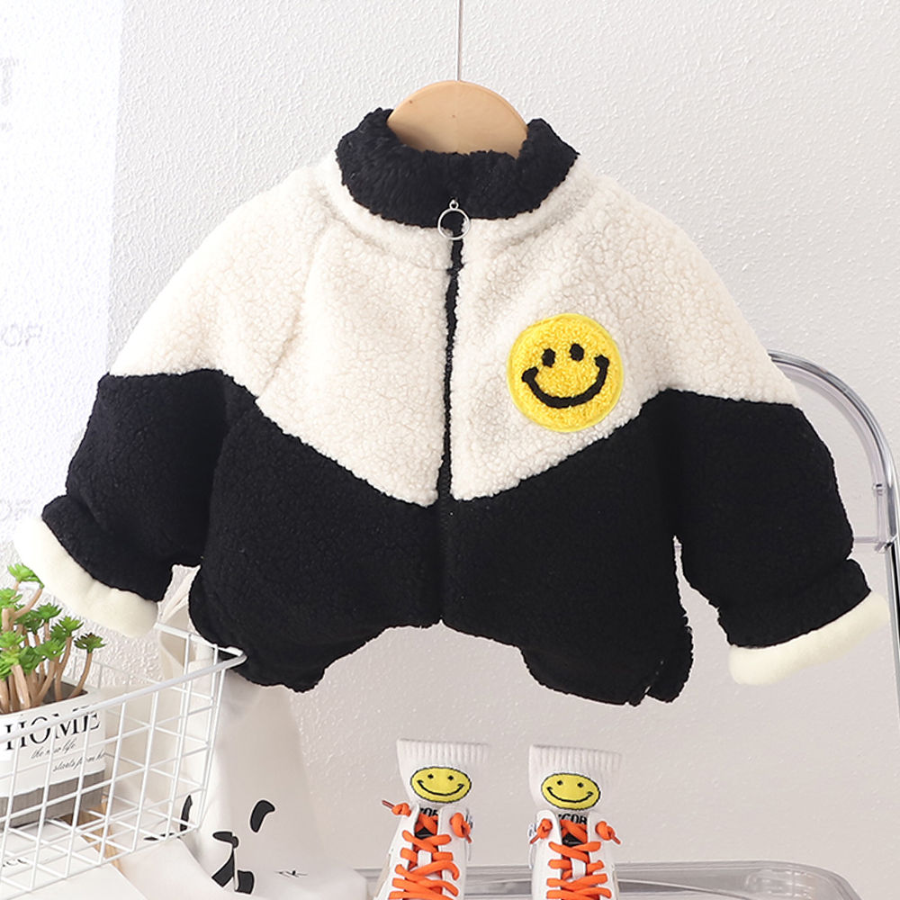 

features material 100 polyester fit type regular the actual product