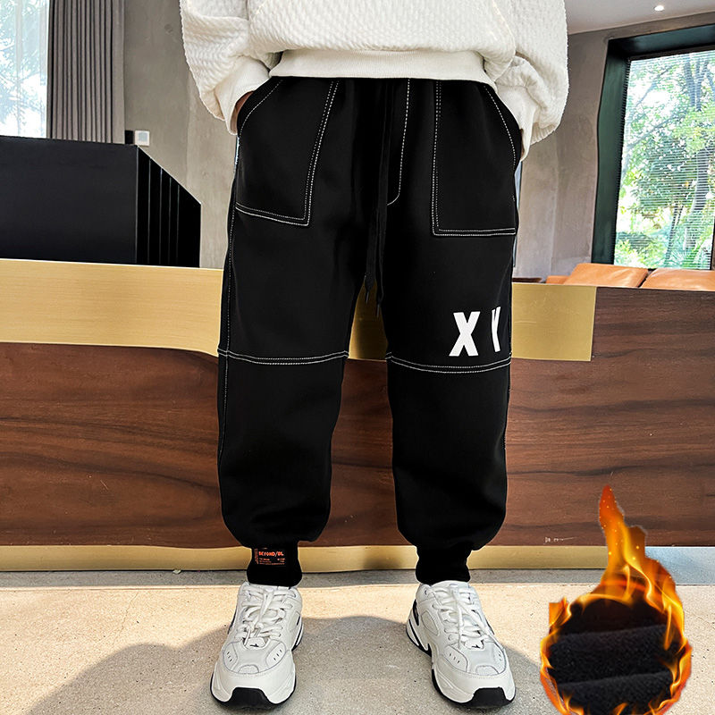 

features material 100 polyester fit type regular the actual product