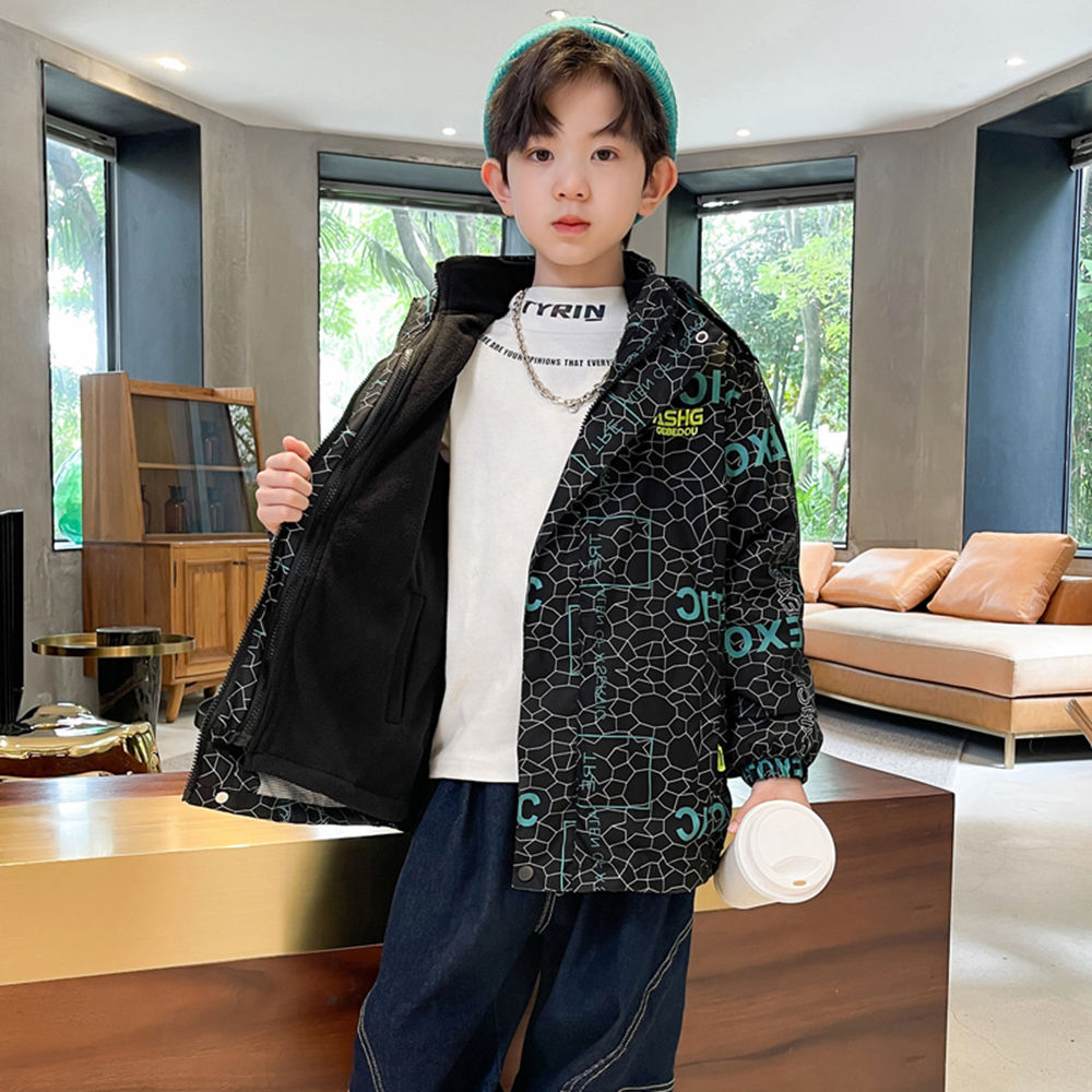 

features material 100 polyester fit type regular the actual product
