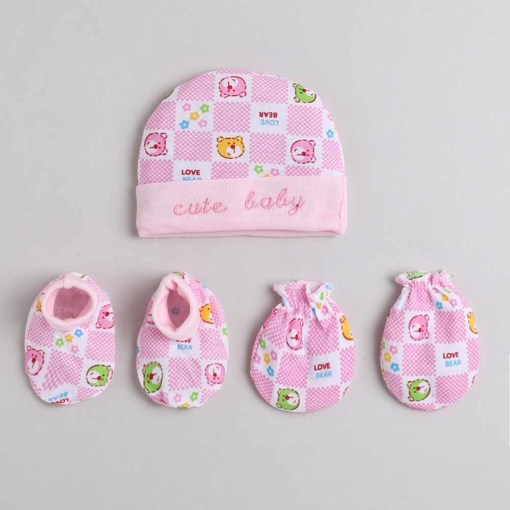 

party wear everyday wear accessory includes a high quality cap