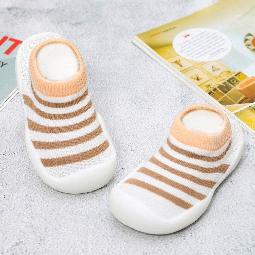 

features upper material 100 cotton sole material 100 rubber the