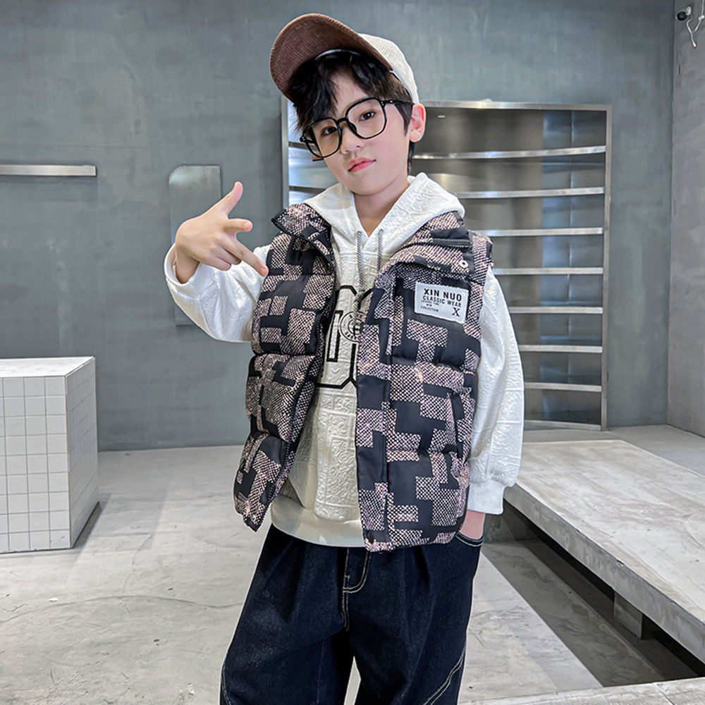 

features material 100 polyester fit type regular the actual product
